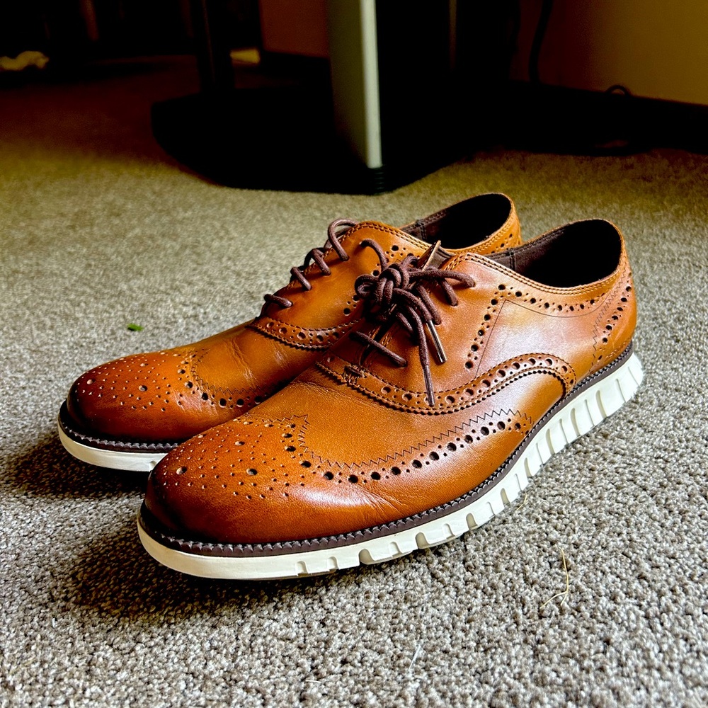 Cole Haan - Men's ZERØGRAND Wingtip Oxford - Size 10.5 - Gently Used